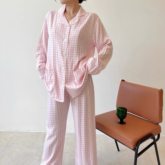 Sleep wear set🦩 - Picture 3 of 4